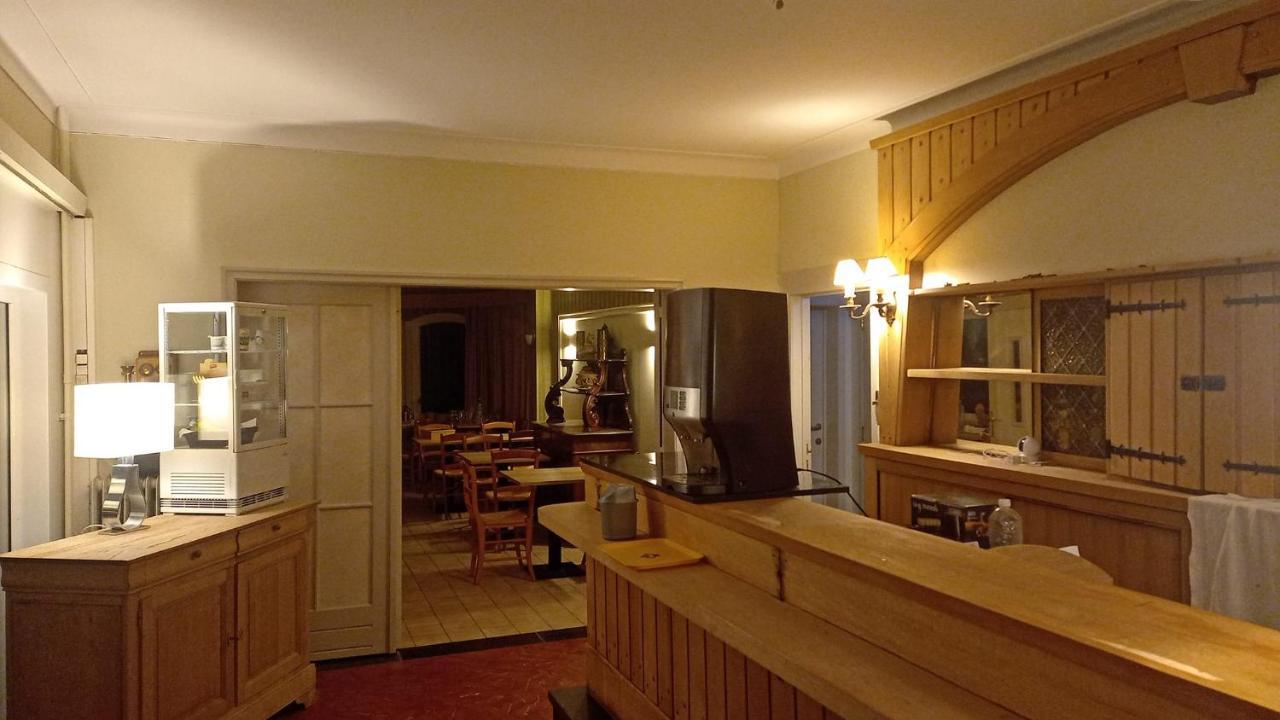 Arconaty Hotel Linter Bagian luar foto
