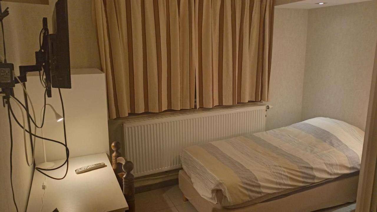 Arconaty Hotel Linter Bagian luar foto