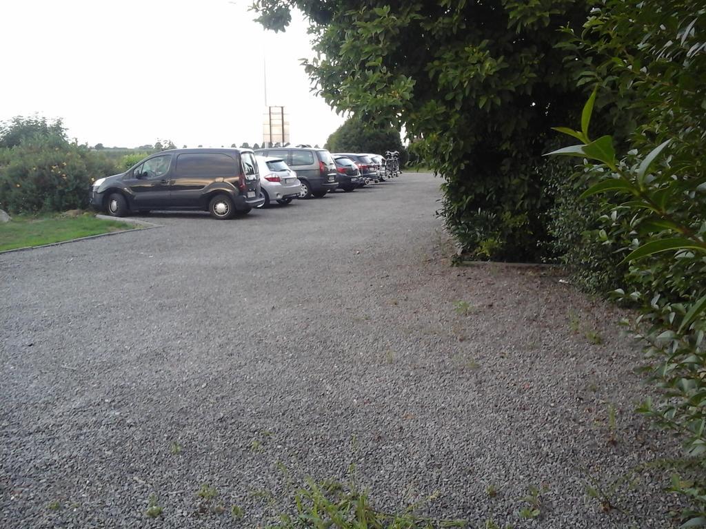Arconaty Hotel Linter Bagian luar foto