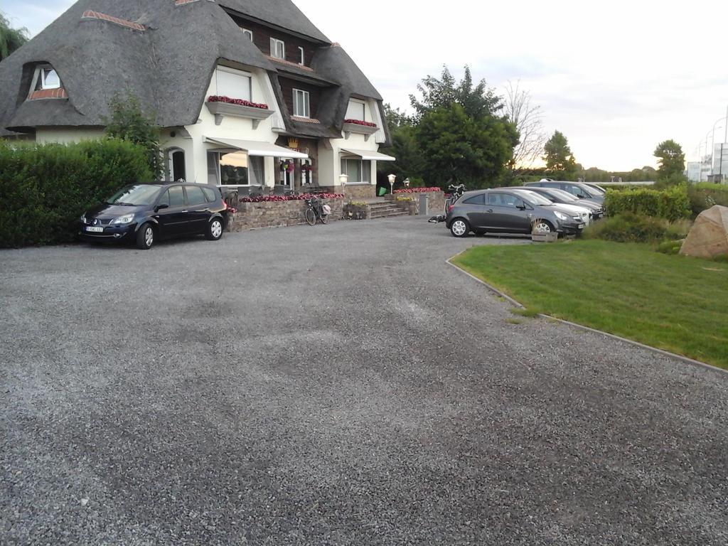 Arconaty Hotel Linter Bagian luar foto