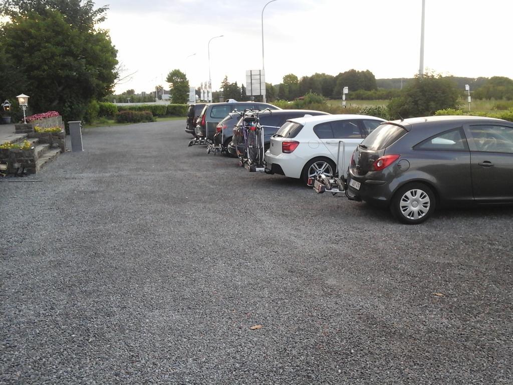Arconaty Hotel Linter Bagian luar foto