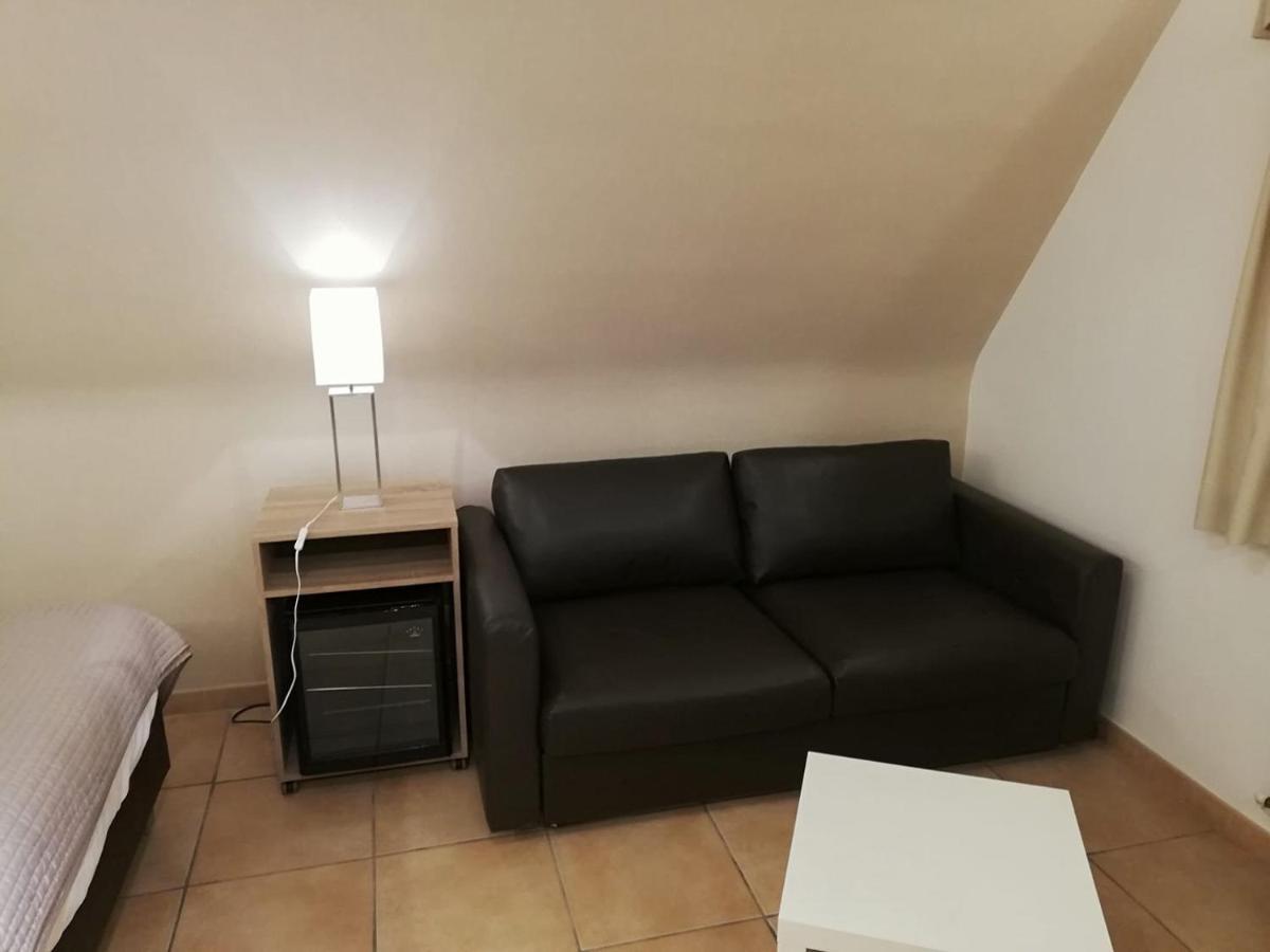 Arconaty Hotel Linter Bagian luar foto